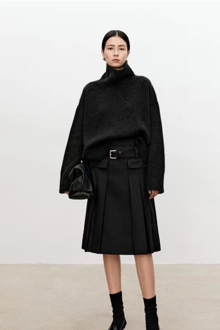 Vittoria - Elegante e accogliente: maglione da donna in lana spessa e calda