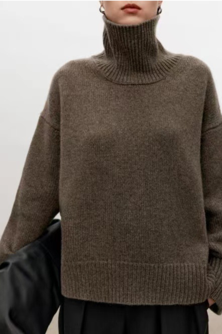 Vittoria - Elegante e accogliente: maglione da donna in lana spessa e calda