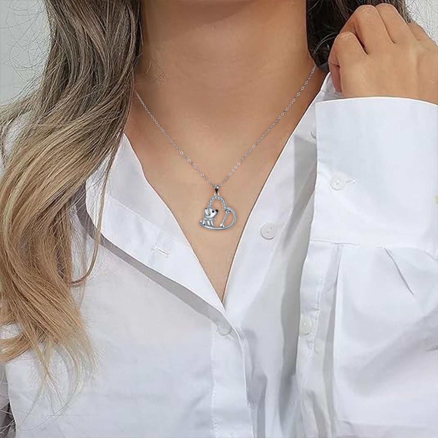Collana con pendente a forma di cuore “Fedele compagno” in argento